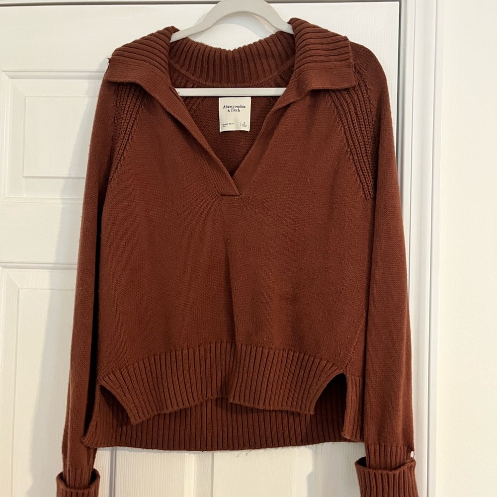 Abercrombie & Fitch Women's Brown Sweater